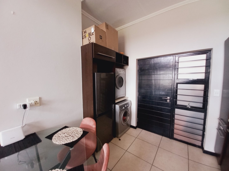 1 Bedroom Property for Sale in Greenstone Hill Gauteng