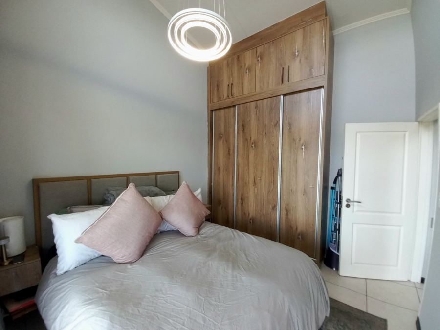 1 Bedroom Property for Sale in Greenstone Hill Gauteng