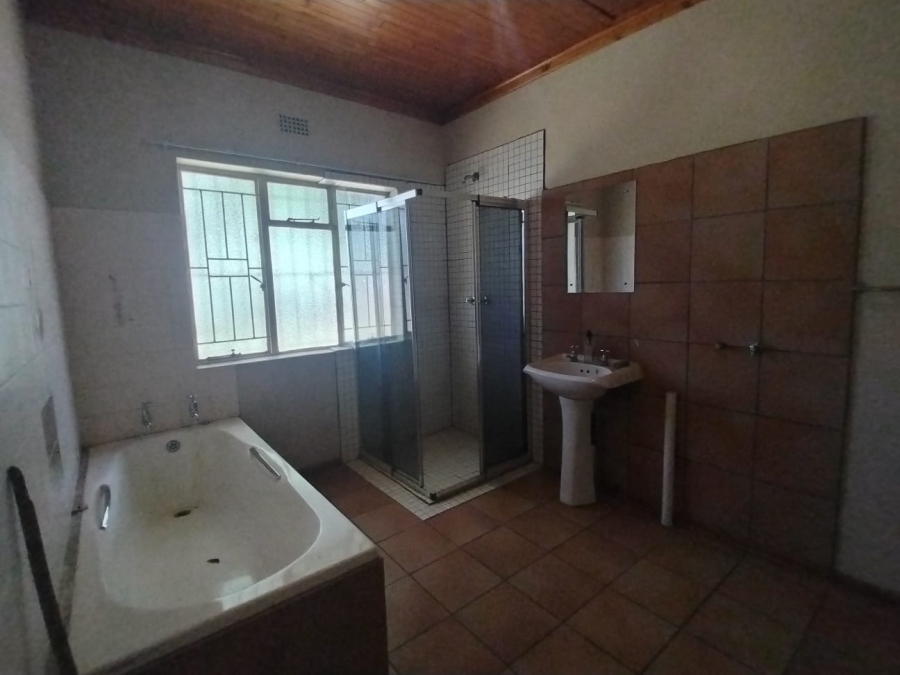 4 Bedroom Property for Sale in Riversdale Gauteng