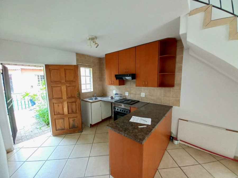 3 Bedroom Property for Sale in Illiondale Gauteng