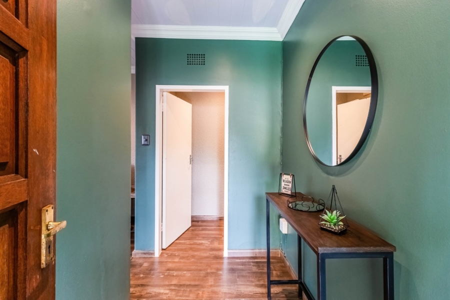 4 Bedroom Property for Sale in Edenvale Central Gauteng