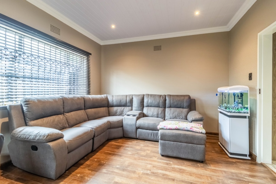 4 Bedroom Property for Sale in Edenvale Central Gauteng