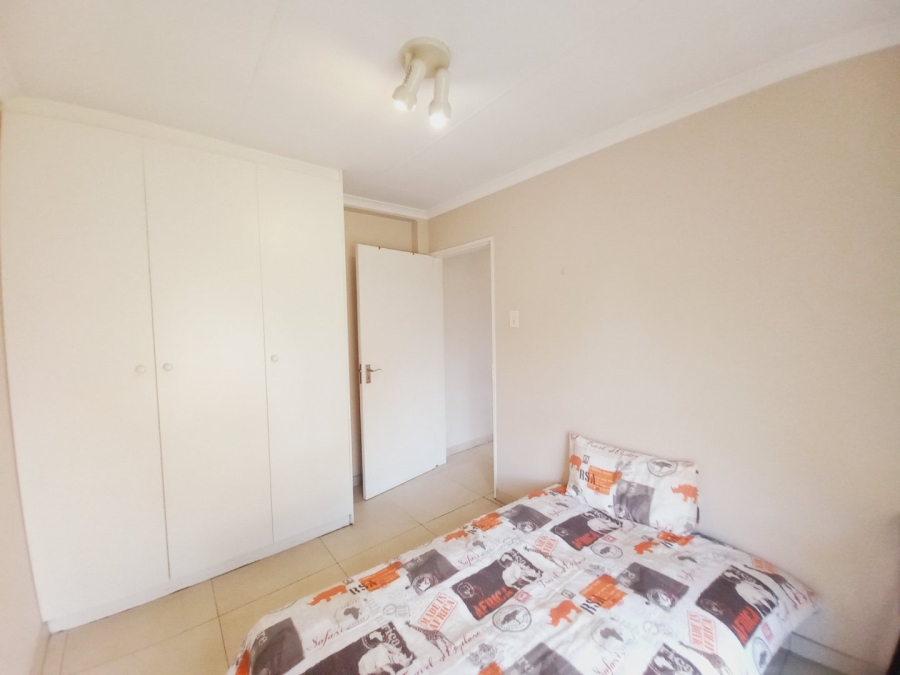 5 Bedroom Property for Sale in Eden Glen Gauteng