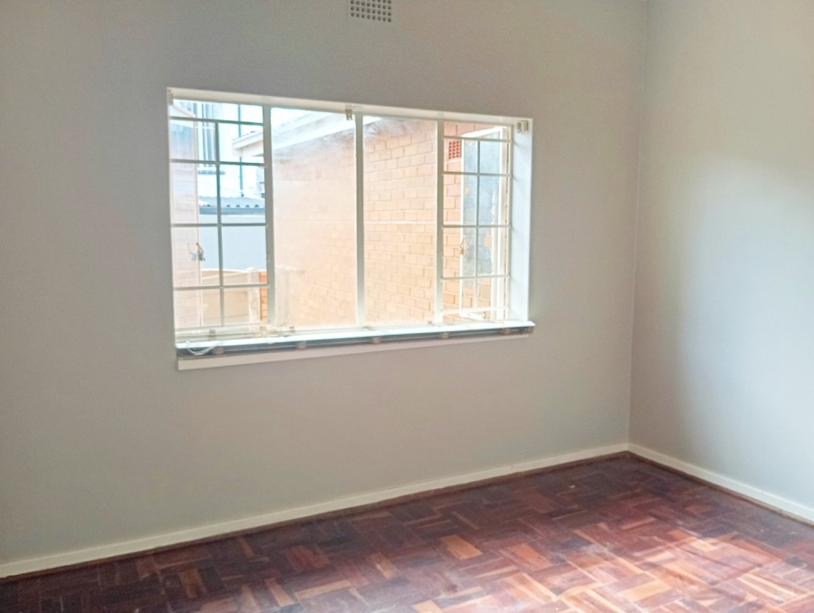 To Let 3 Bedroom Property for Rent in Florida Gauteng