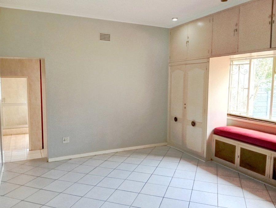 To Let 3 Bedroom Property for Rent in Florida Gauteng