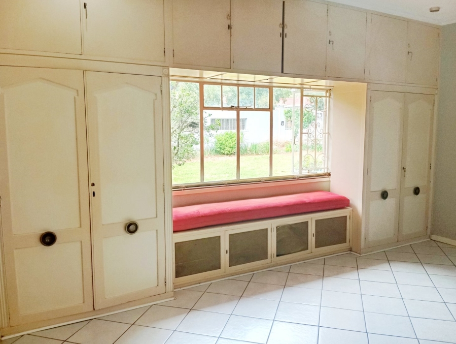 To Let 3 Bedroom Property for Rent in Florida Gauteng