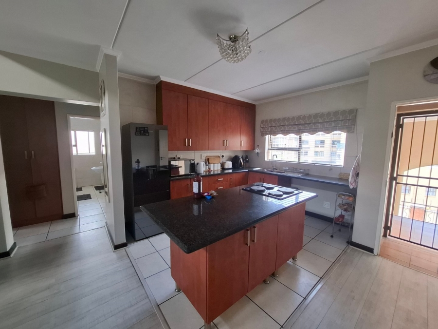 2 Bedroom Property for Sale in Sunninghill Gauteng