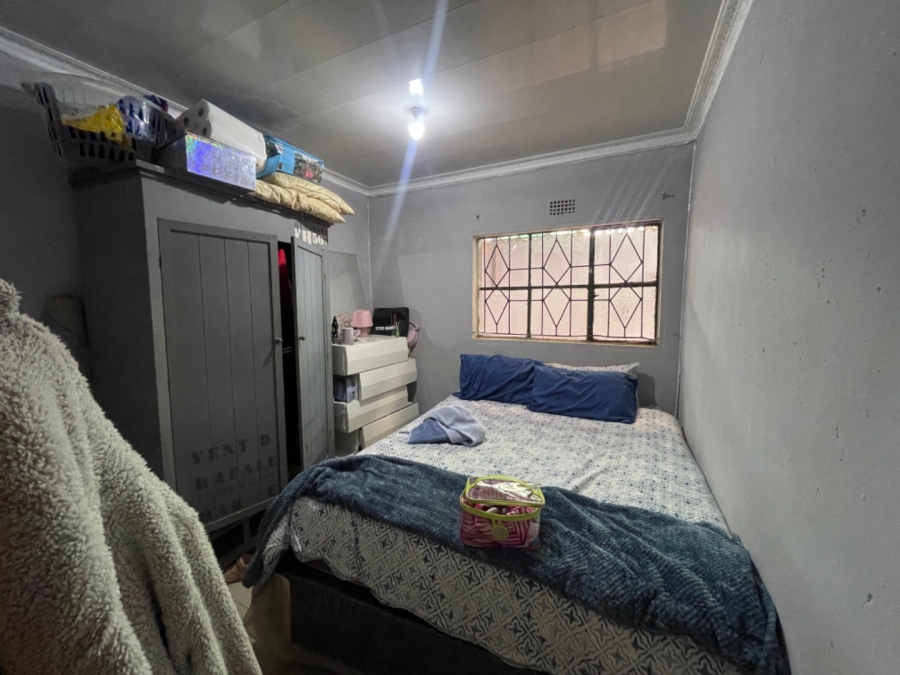 4 Bedroom Property for Sale in Zola Gauteng