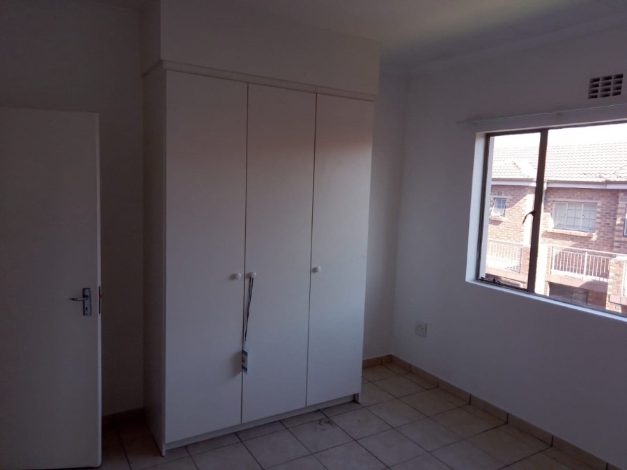 1 Bedroom Property for Sale in Edenvale Central Gauteng