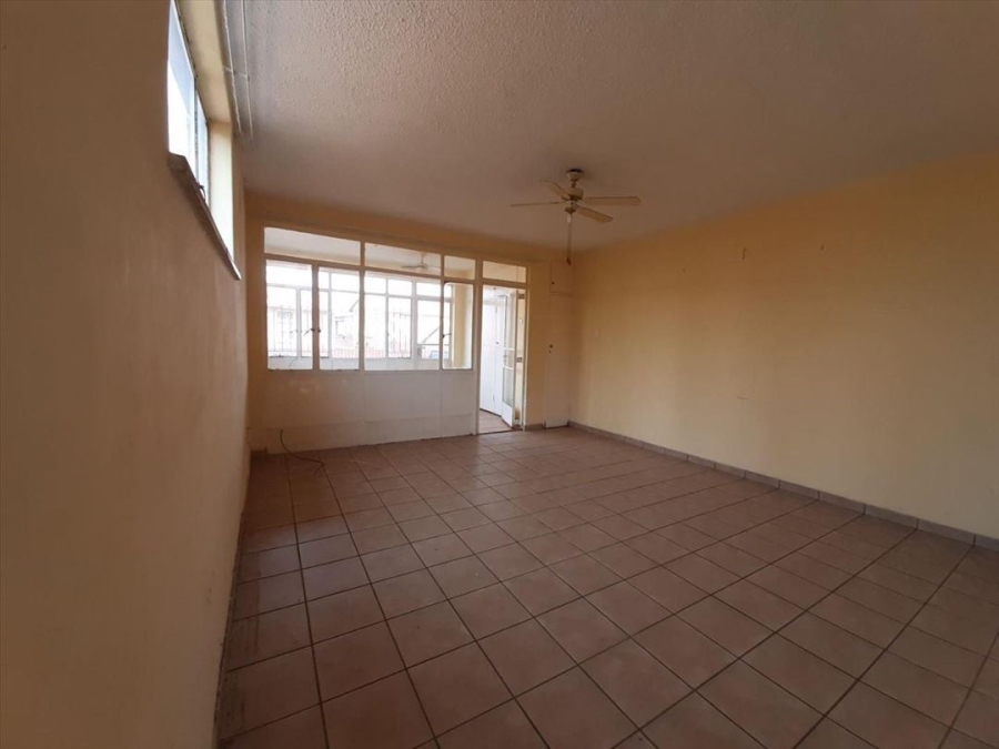 1 Bedroom Property for Sale in Edleen Gauteng