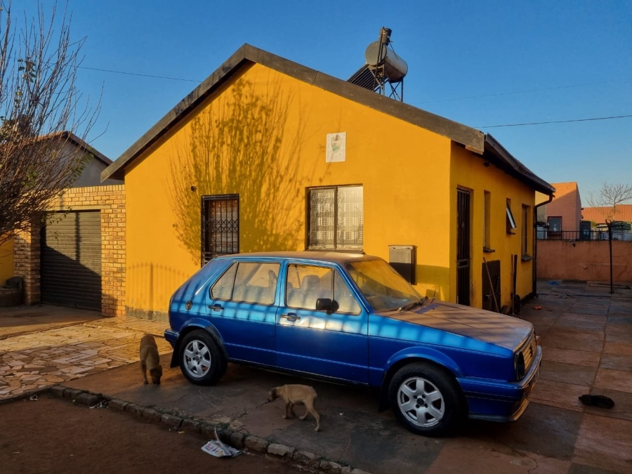 2 Bedroom Property for Sale in Othandweni Gauteng