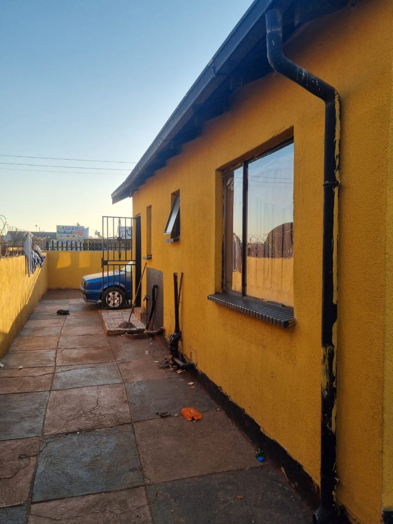 2 Bedroom Property for Sale in Othandweni Gauteng