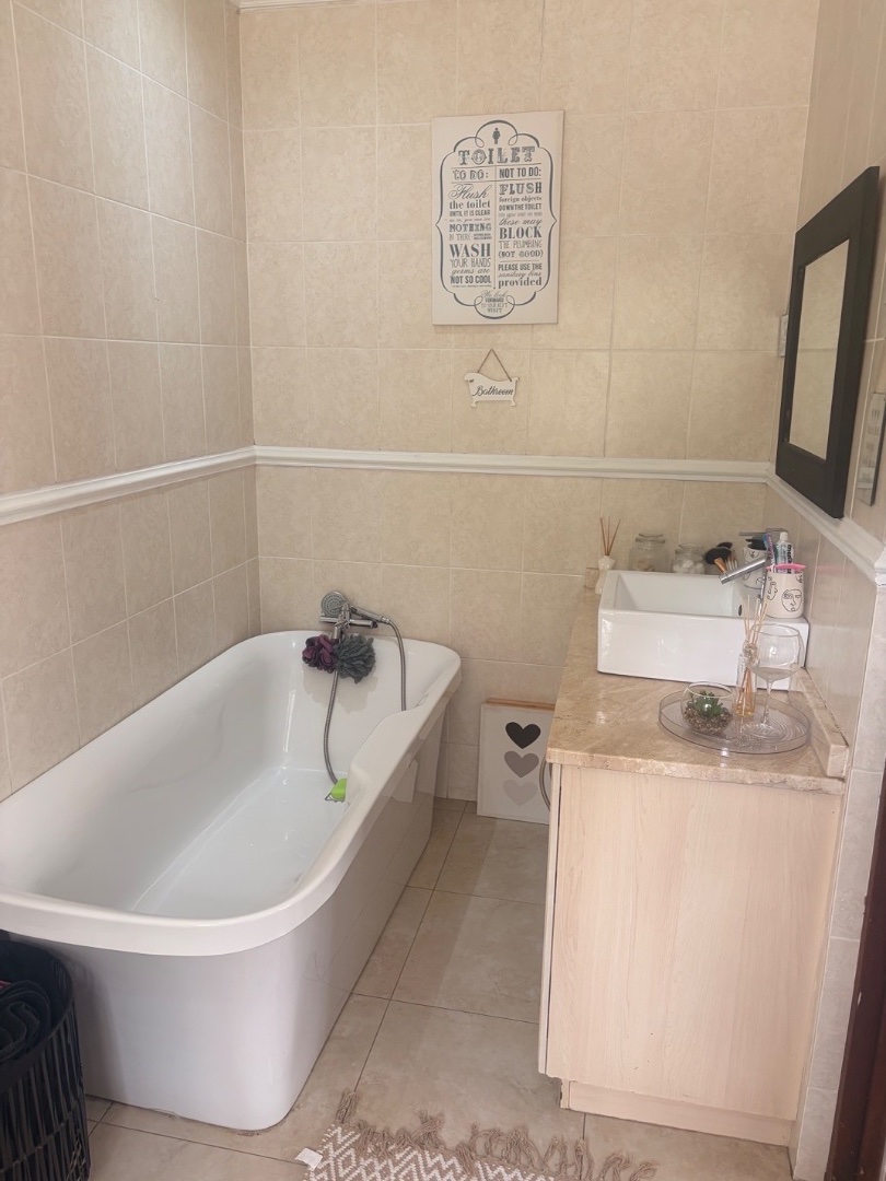 To Let 4 Bedroom Property for Rent in Jatniel Gauteng