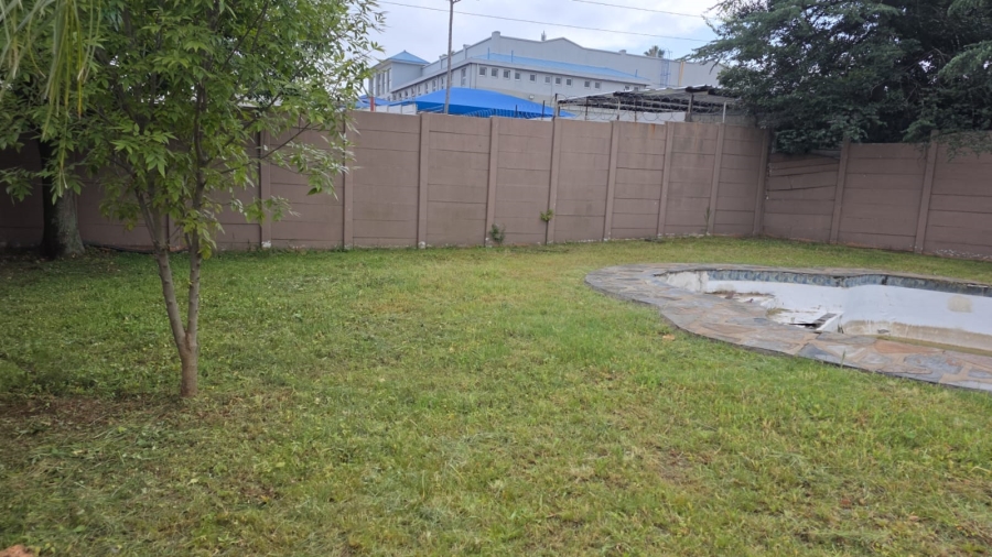 To Let 3 Bedroom Property for Rent in Mondeor Gauteng