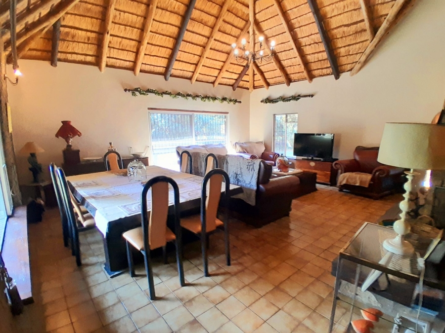 5 Bedroom Property for Sale in Randjesfontein A H Gauteng