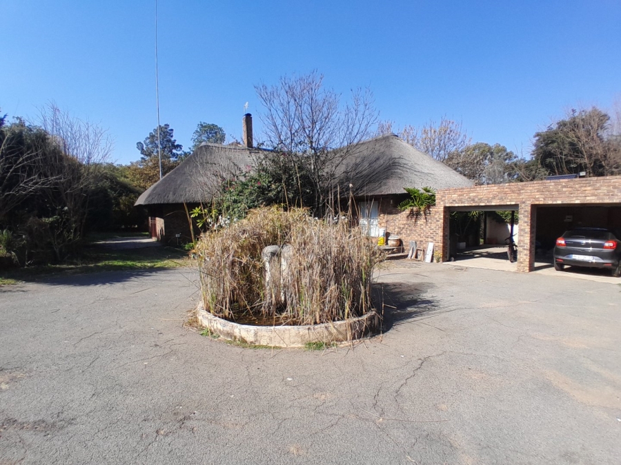 5 Bedroom Property for Sale in Randjesfontein A H Gauteng