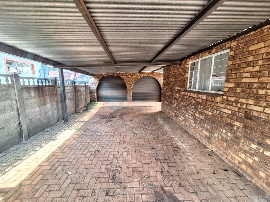 3 Bedroom Property for Sale in The Orchards Gauteng