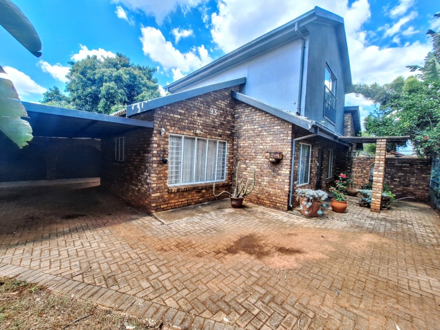 3 Bedroom Property for Sale in The Orchards Gauteng