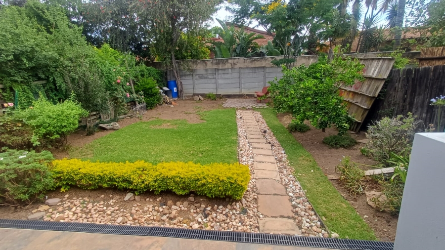 2 Bedroom Property for Sale in Noordhang Gauteng