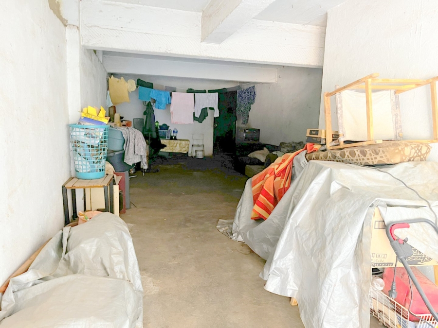 5 Bedroom Property for Sale in Cyrildene Gauteng