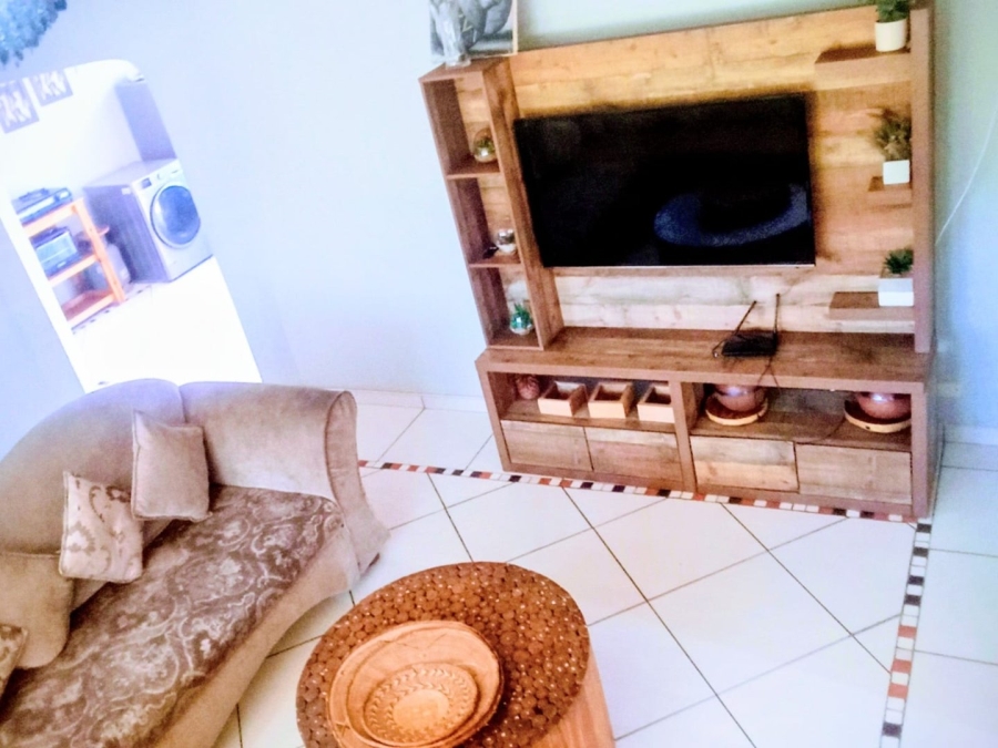 4 Bedroom Property for Sale in Eldorette Gauteng