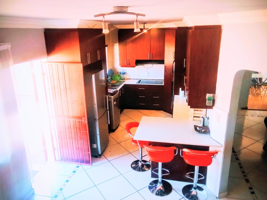 4 Bedroom Property for Sale in Eldorette Gauteng