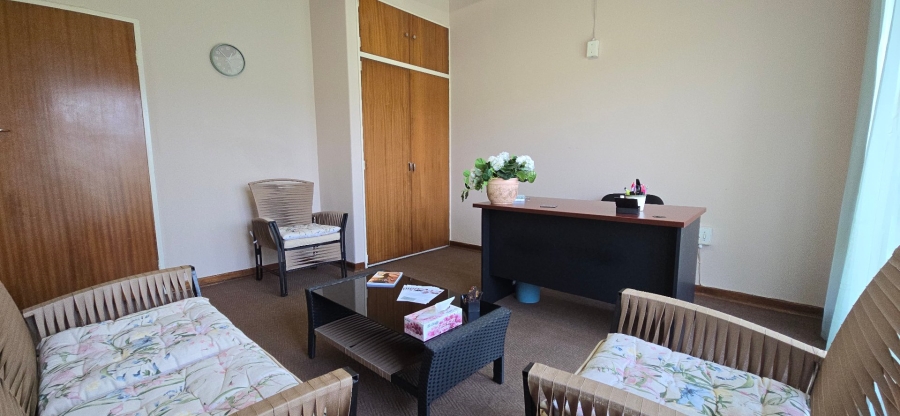 To Let commercial Property for Rent in Brackenhurst Gauteng