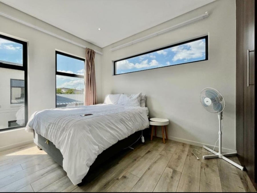 To Let 3 Bedroom Property for Rent in Crowthorne AH Gauteng