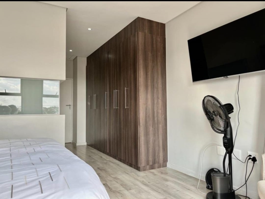 To Let 3 Bedroom Property for Rent in Crowthorne AH Gauteng