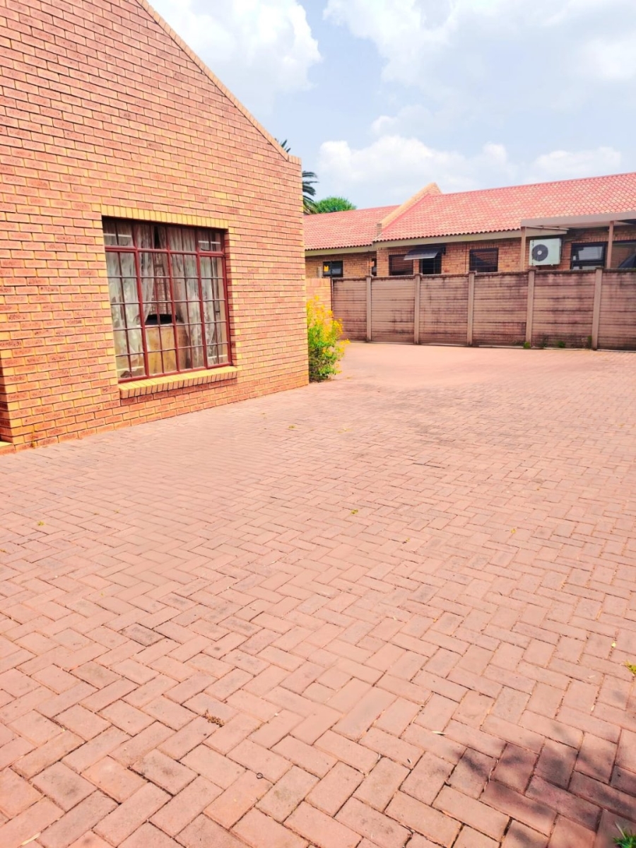 To Let 3 Bedroom Property for Rent in Vanderbijlpark SE 3 Gauteng