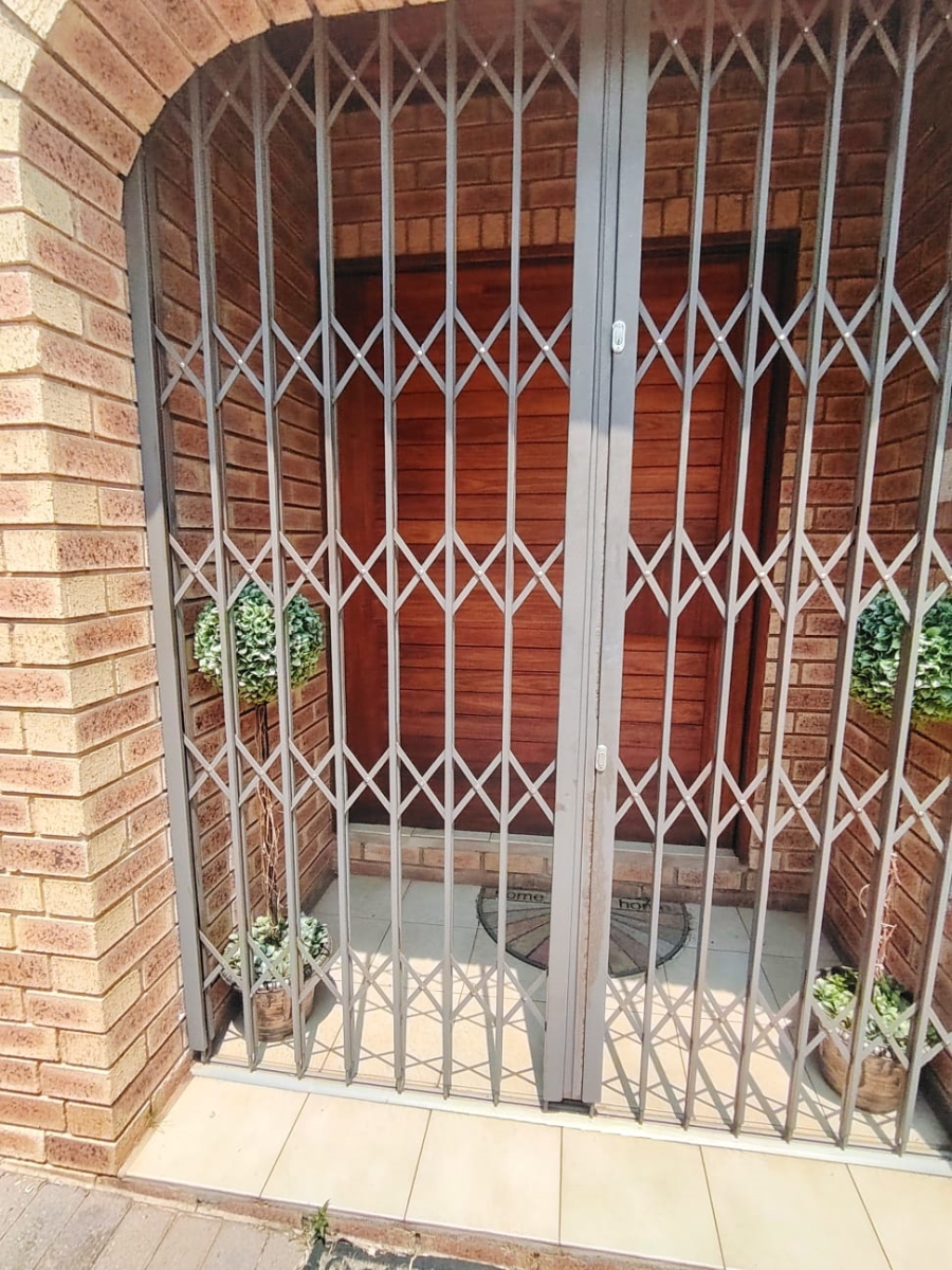 To Let 3 Bedroom Property for Rent in Vanderbijlpark SE 3 Gauteng