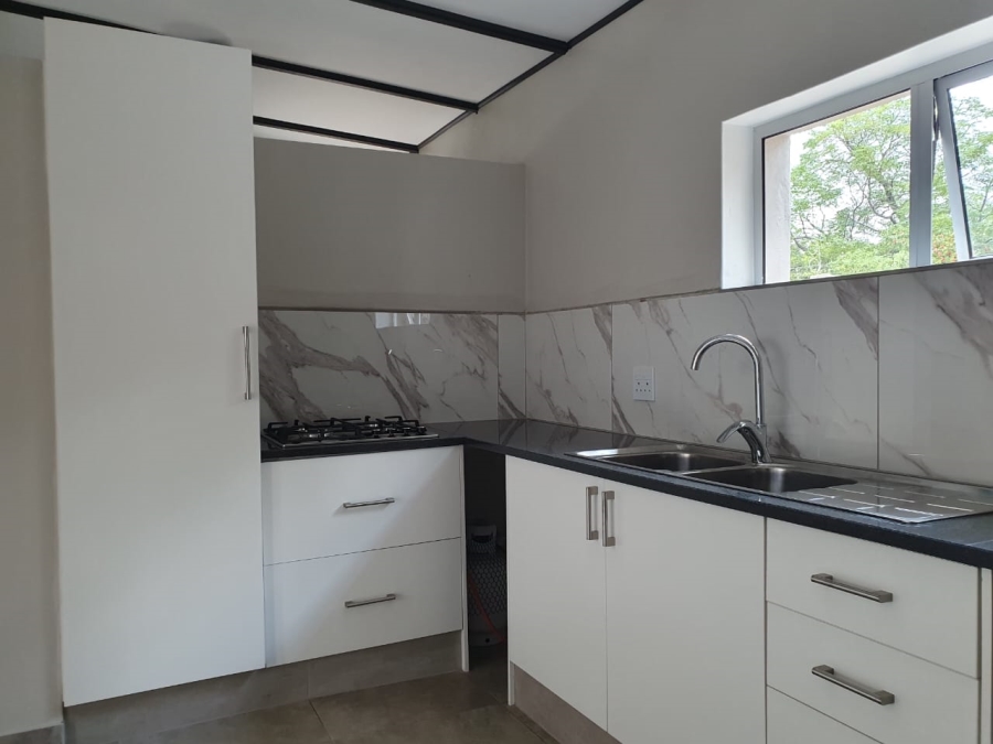 1 Bedroom Property for Sale in Edenvale Central Gauteng