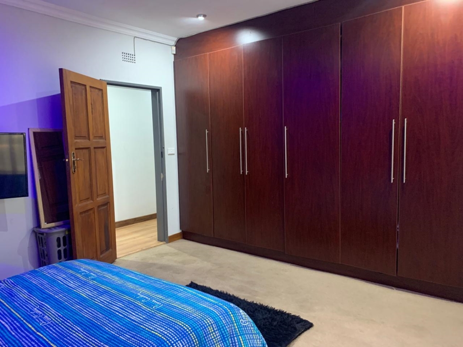 4 Bedroom Property for Sale in Vanderbijlpark SW 5 Gauteng