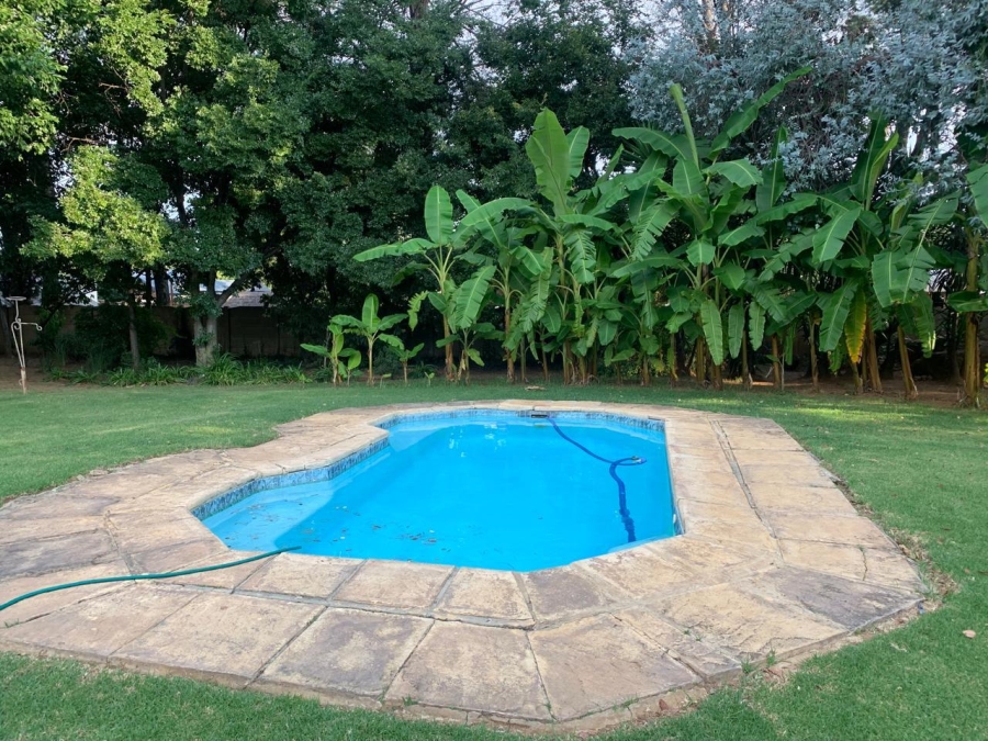 4 Bedroom Property for Sale in Vanderbijlpark SW 5 Gauteng