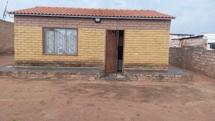 2 Bedroom Property for Sale in Soshanguve T Gauteng