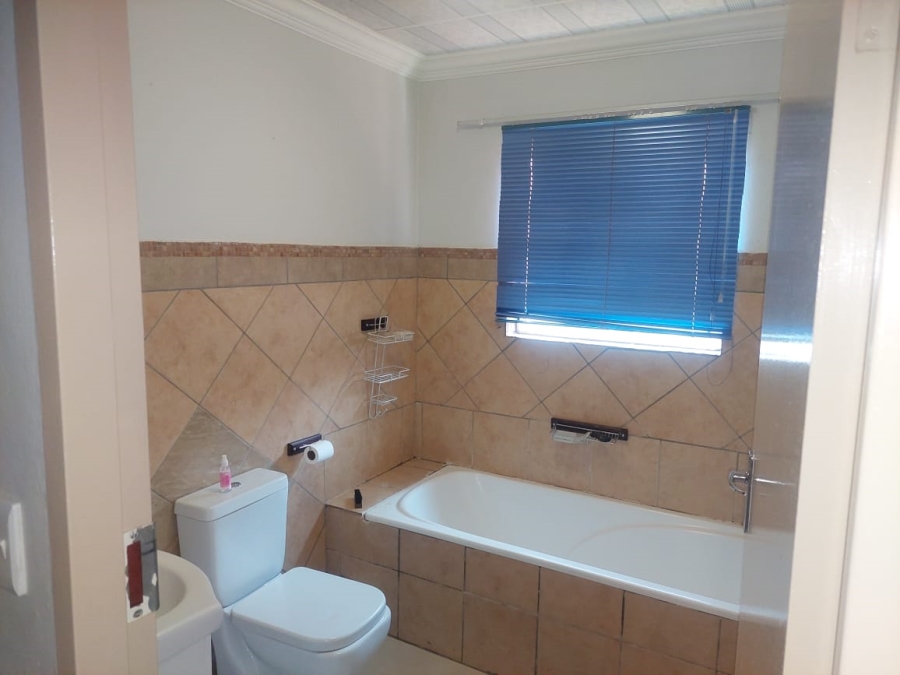 3 Bedroom Property for Sale in The Orchards Gauteng