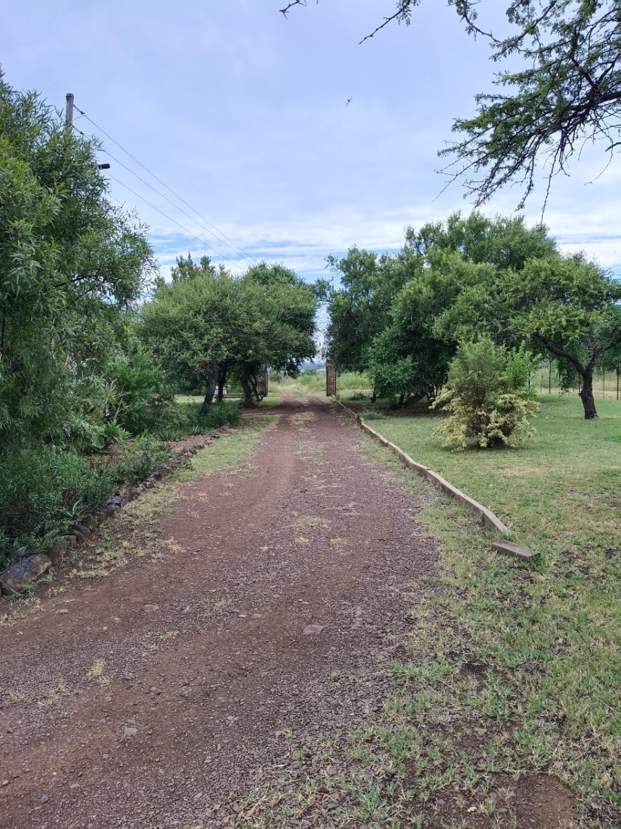 Commercial Property for Sale in Walmansthal Ah Gauteng