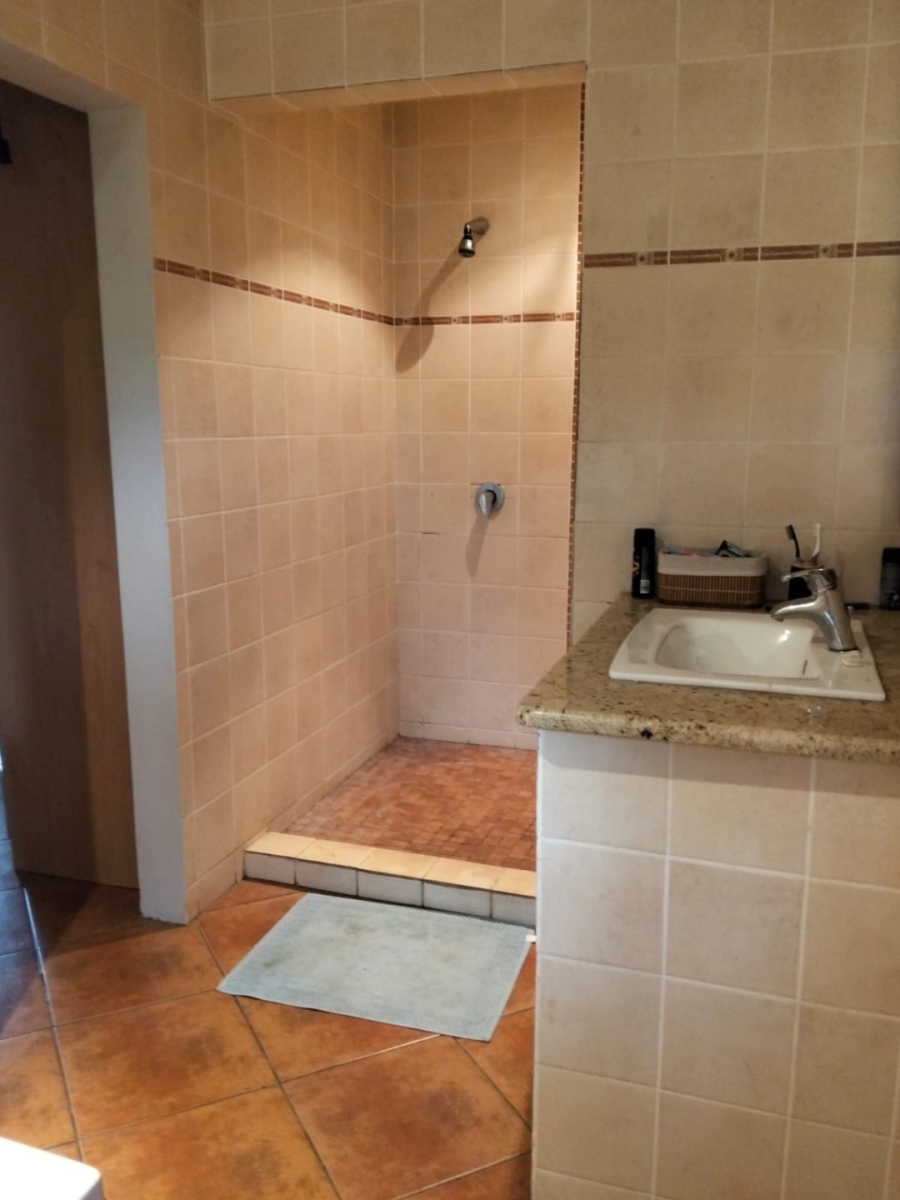 3 Bedroom Property for Sale in Walmansthal Ah Gauteng