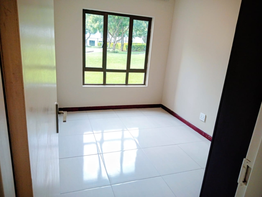 2 Bedroom Property for Sale in Noordwyk Gauteng