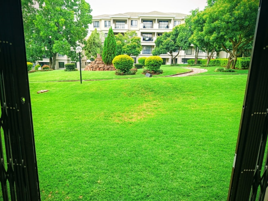 2 Bedroom Property for Sale in Noordwyk Gauteng