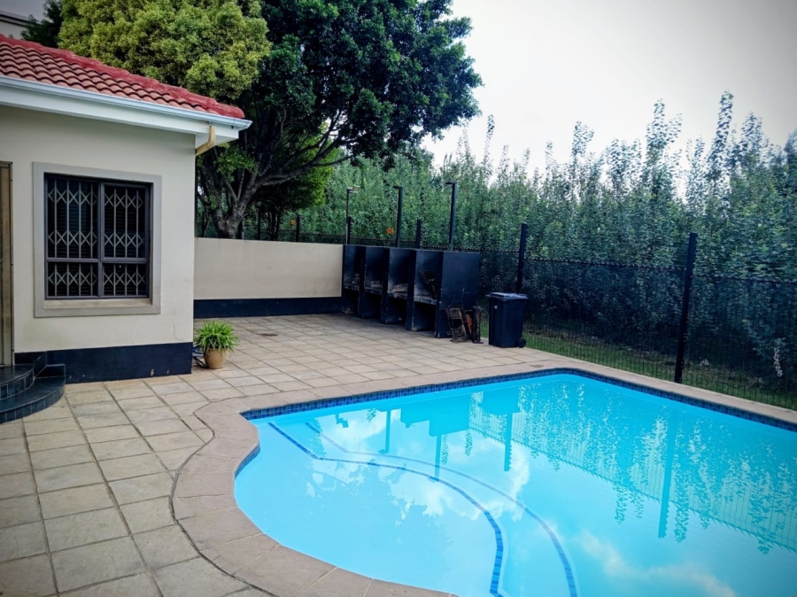 2 Bedroom Property for Sale in Noordwyk Gauteng