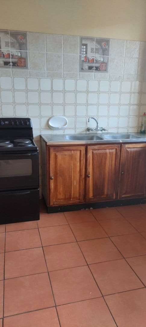 2 Bedroom Property for Sale in Pretoria North Gauteng