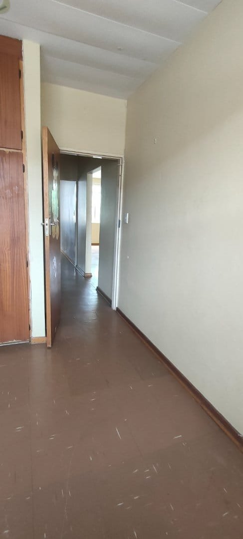 2 Bedroom Property for Sale in Pretoria North Gauteng