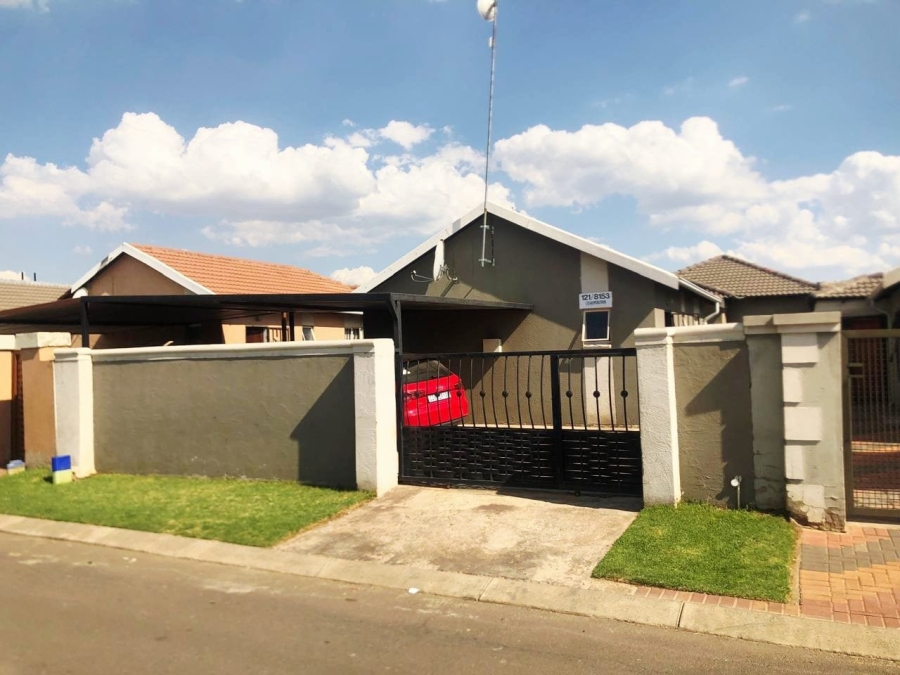 2 Bedroom Property for Sale in Windmill Park Gauteng