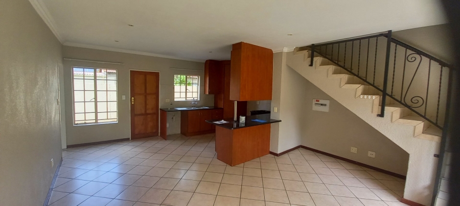 To Let 2 Bedroom Property for Rent in Annlin Gauteng