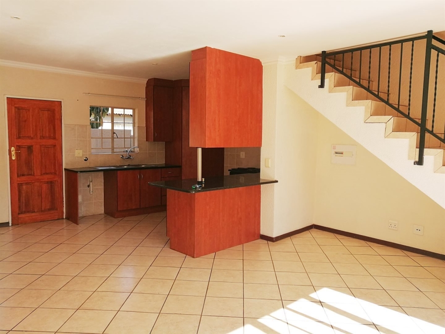 To Let 2 Bedroom Property for Rent in Annlin Gauteng