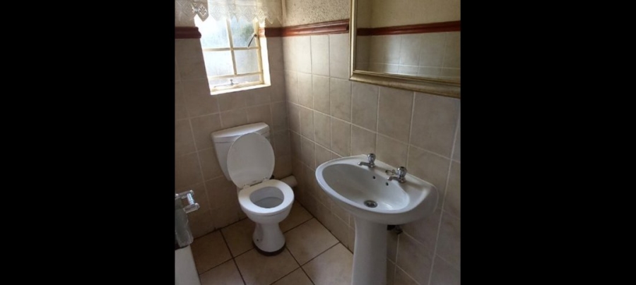 2 Bedroom Property for Sale in Annlin Gauteng