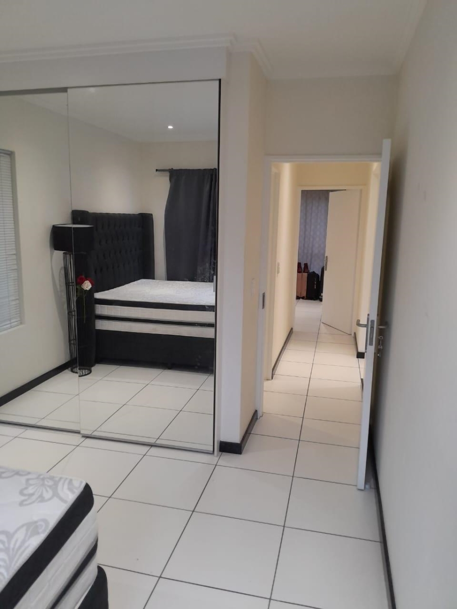 2 Bedroom Property for Sale in Craigavon Gauteng