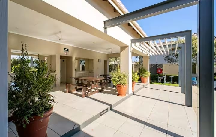 2 Bedroom Property for Sale in Craigavon Gauteng