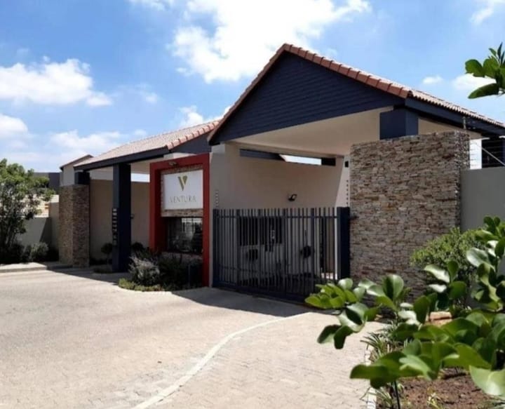 2 Bedroom Property for Sale in Craigavon Gauteng